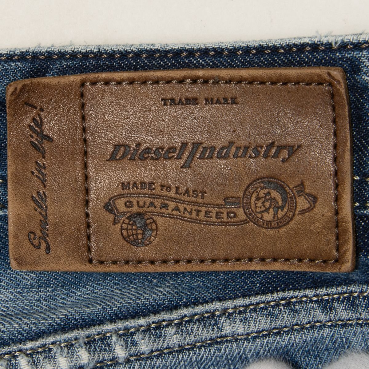 DIESEL Industry ディーゼル インダストリー サイズW29 L30 デニムパンツ ジーンズ ジパン USED加工 ダメージ コットン100％ インディゴ_画像7