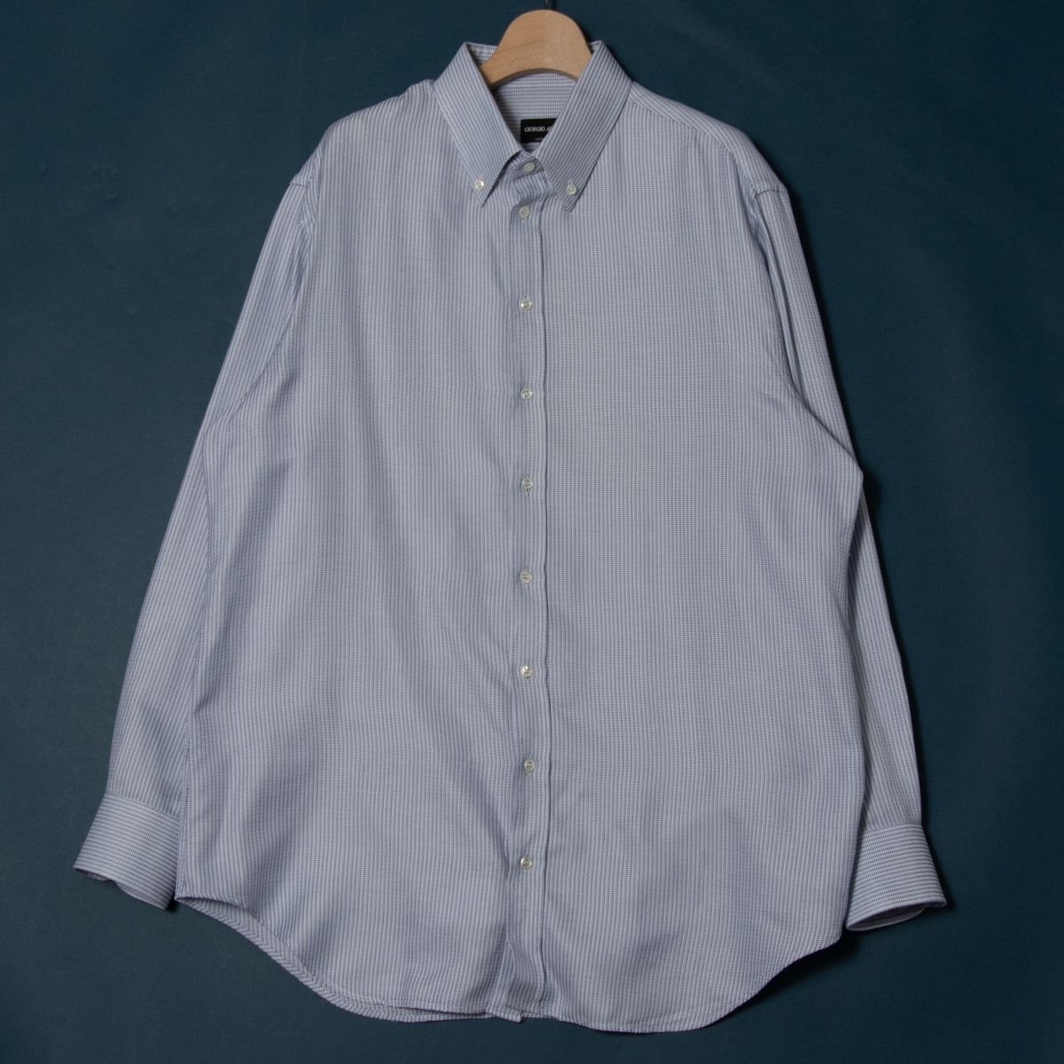 [1 иен старт ]GIORGIO ARMANIjoru geo Armani длинный рукав кнопка down рубашка tops хлопок 100% высокий бренд общий рисунок белый × темно-синий 43 Италия производства 