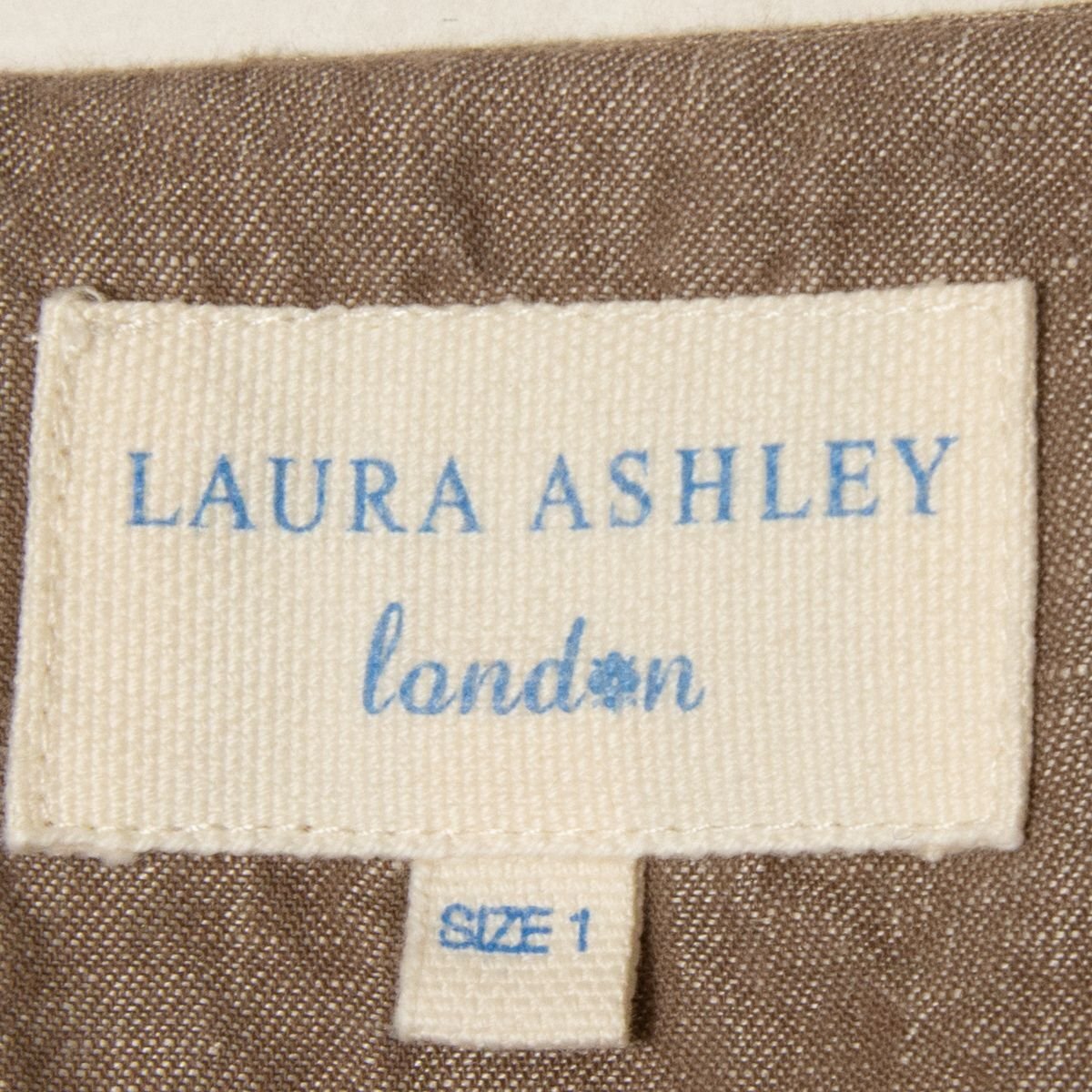 メール便◯ LAURA ASHLEY london ローラアシュレイ リネンコットンノーカラージャケット 七分袖 フェミニン クラシカル 春夏 薄茶色 1 麻綿_画像5