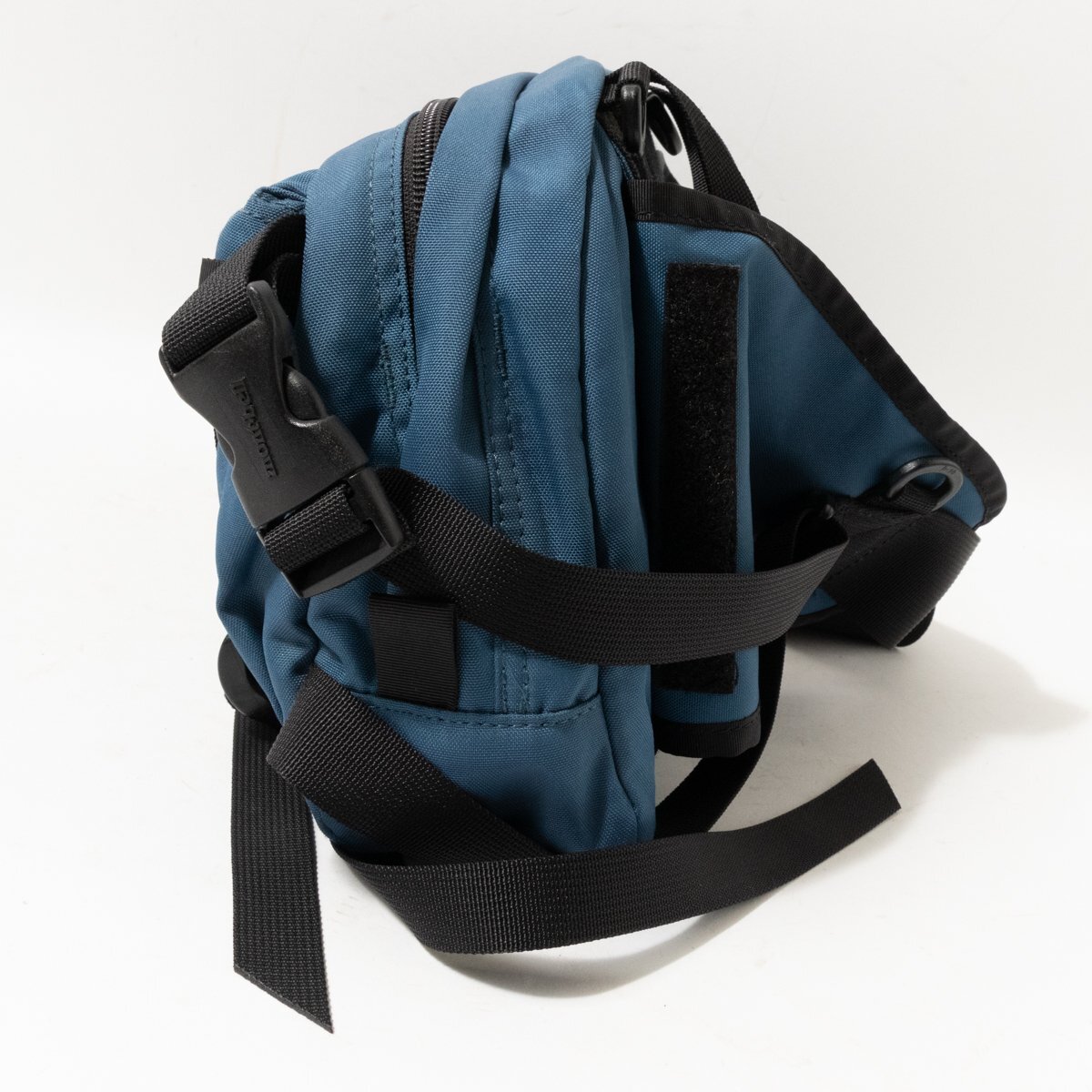 mont-bell Mont Bell waist bag blue blue black black nylon unisex man and woman use casual outdoor storage great number bag bag 