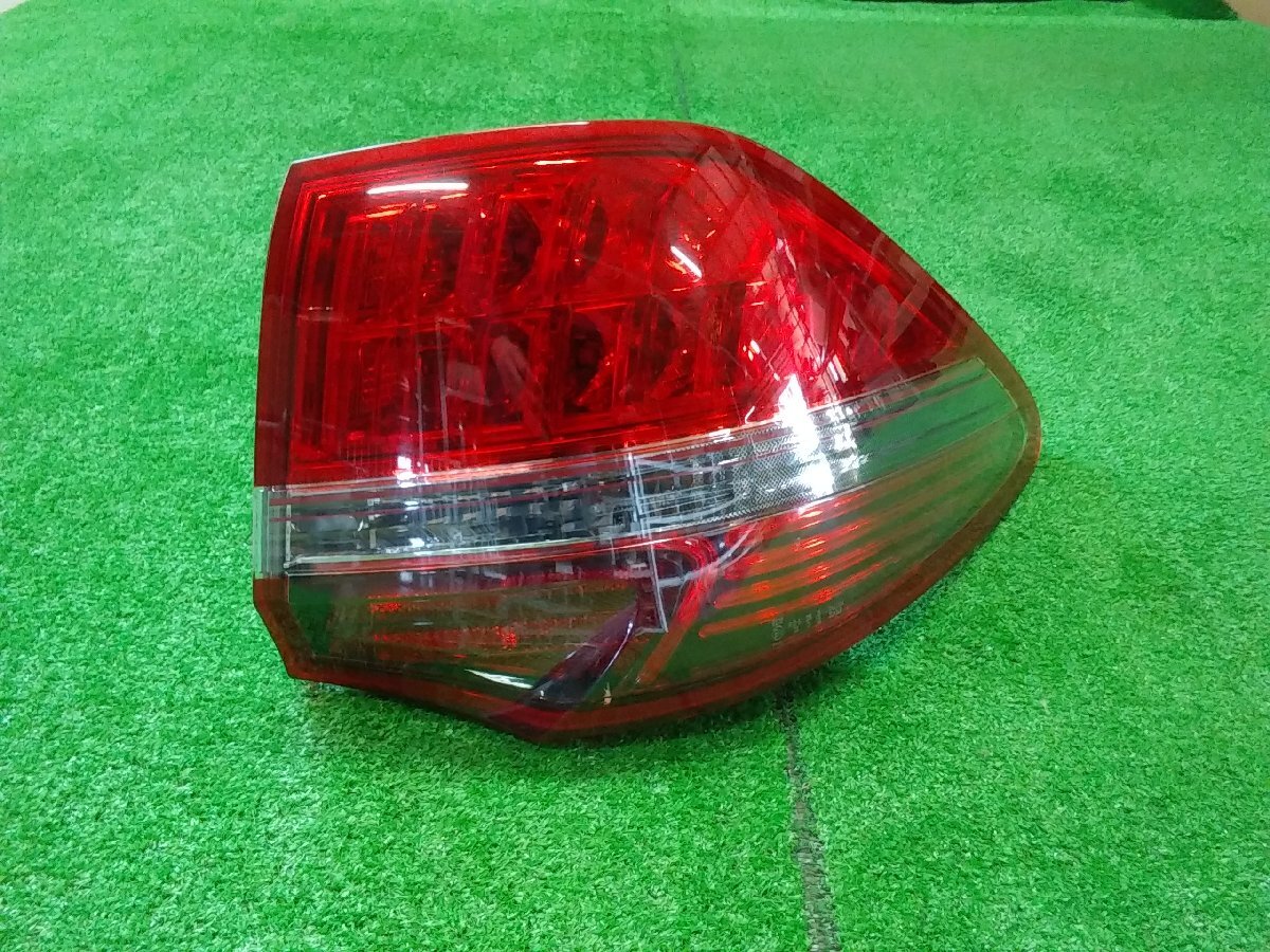 GRS203 200 Crown Royal ru series tail lamp tail light right 30-346 lighting has confirmed 