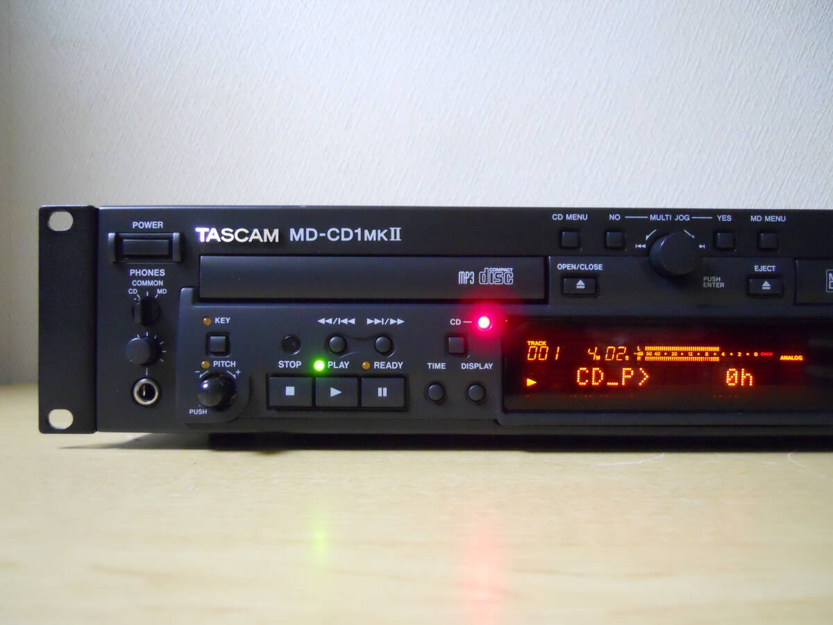 ★TASCAM★ タスカム 業務用 CD/MDプレーヤー MD-CD1mkⅡ / 2010年製 / 動作品・メンテ済 / 新品CDピックアップ・MD使用頻度少 / 取説 付属の画像3