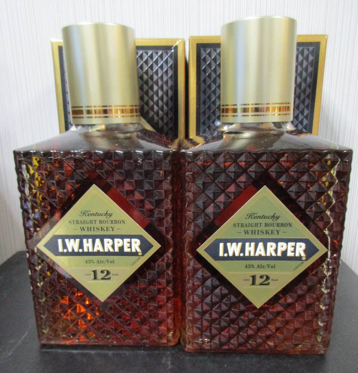 ★送料無料★終売品 I.W.HARPER IWハーパー 12年 2本セット（750ml）※化粧箱付 麒麟麦酒株式会社の画像1