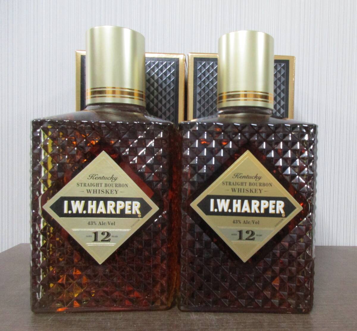 ★送料無料★終売品 I.W.HARPER IWハーパー 12年 2本セット（750ml）※化粧箱付 ディアジオ・ジャパン社の画像1