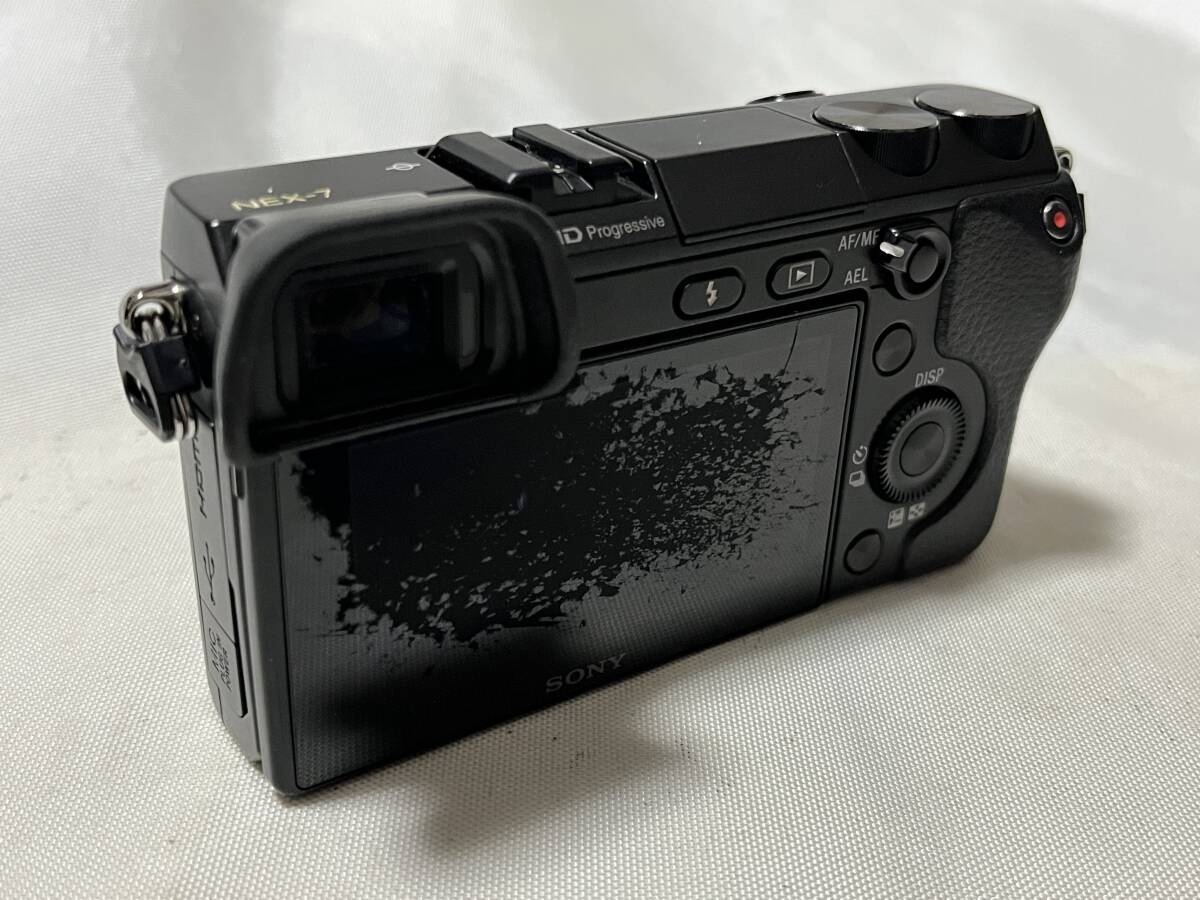 ★実用品★ソニー SONY NEX-7 ボディ ★シャッター、フラッシュOK★ #7415の画像3