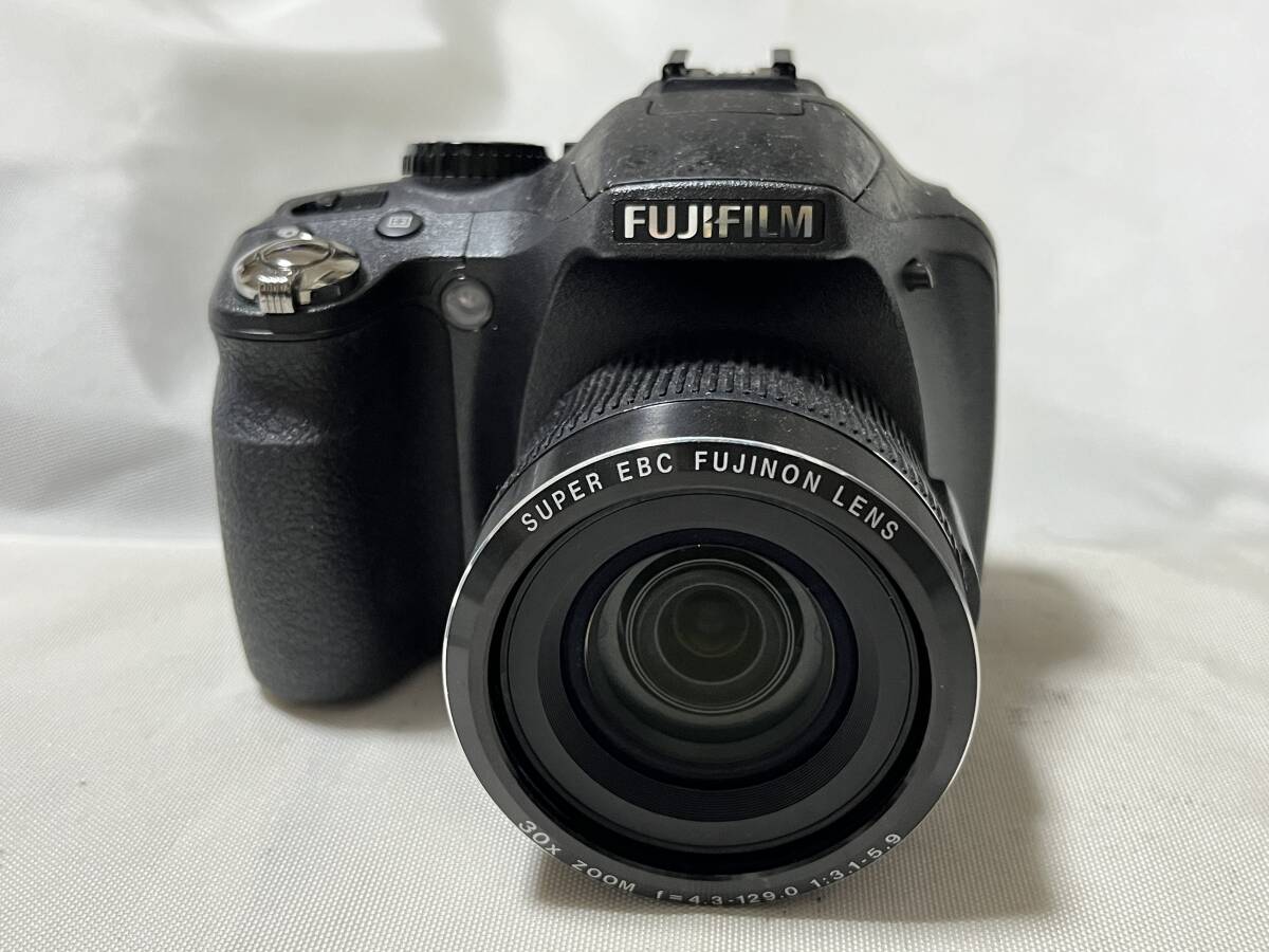 ★実用品★フジフィルム FUJIFILM FINEPIX SL300 ★シャッター、フラッシュOK★ #7434_画像2