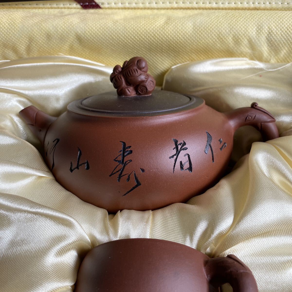 【FZ241076】 中国茶器 セット 2箱 まとめて 急須 湯呑 茶道具 の画像2