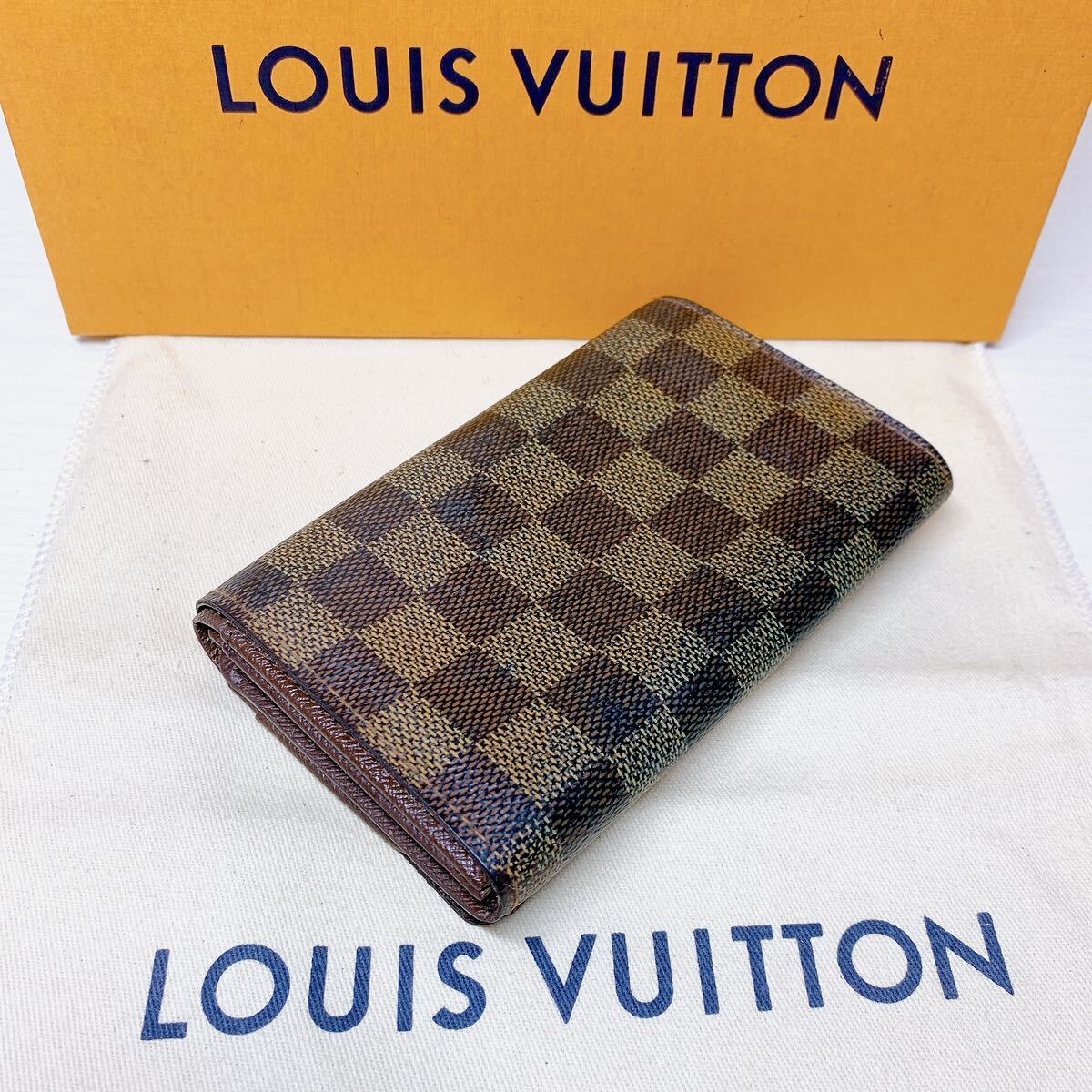 A066【美品】LOUIS VUITTON ルイヴィトン ダミエ ポルトフォイユ トレゾール L字ファスナー 二つ折り財布 ウォレット N61730/CA0025_画像2