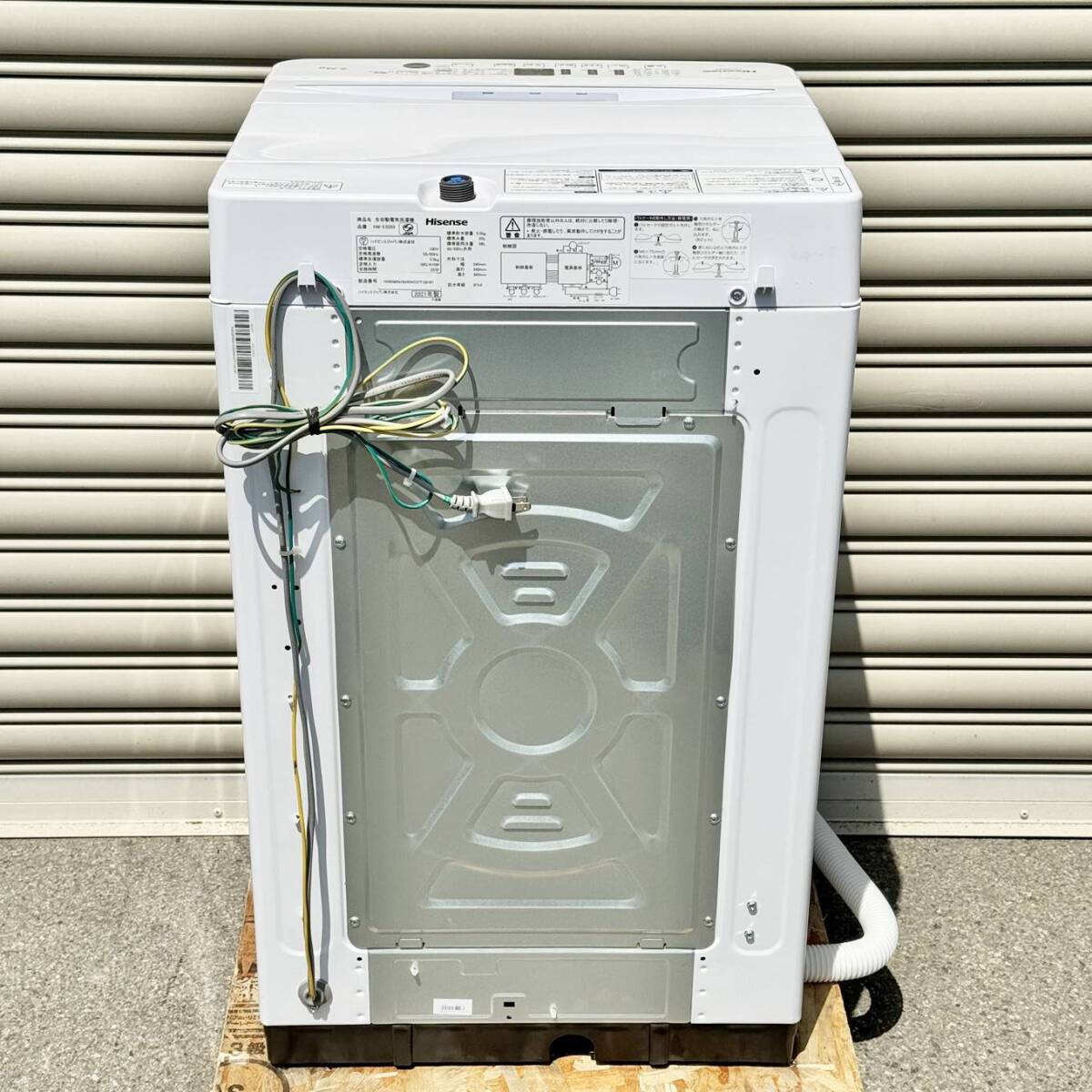甲YZ4378 美品 クリーニング済 動作確認済 2021年製 5.5㎏ ハイセンス 全自動電気洗濯機 HW-E5503 ホース付 ホワイト 白色の画像7