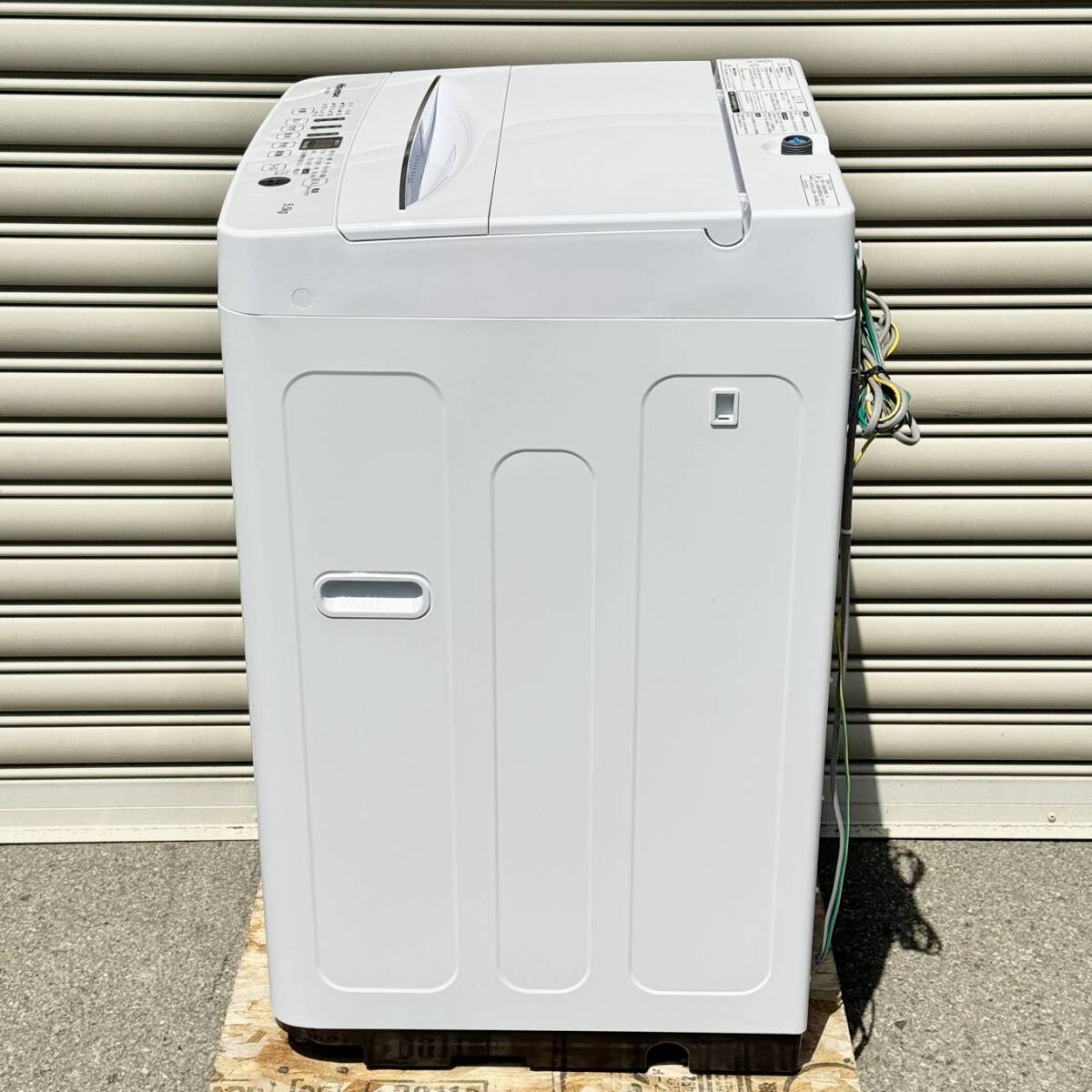 甲YZ4378 美品 クリーニング済 動作確認済 2021年製 5.5㎏ ハイセンス 全自動電気洗濯機 HW-E5503 ホース付 ホワイト 白色の画像6