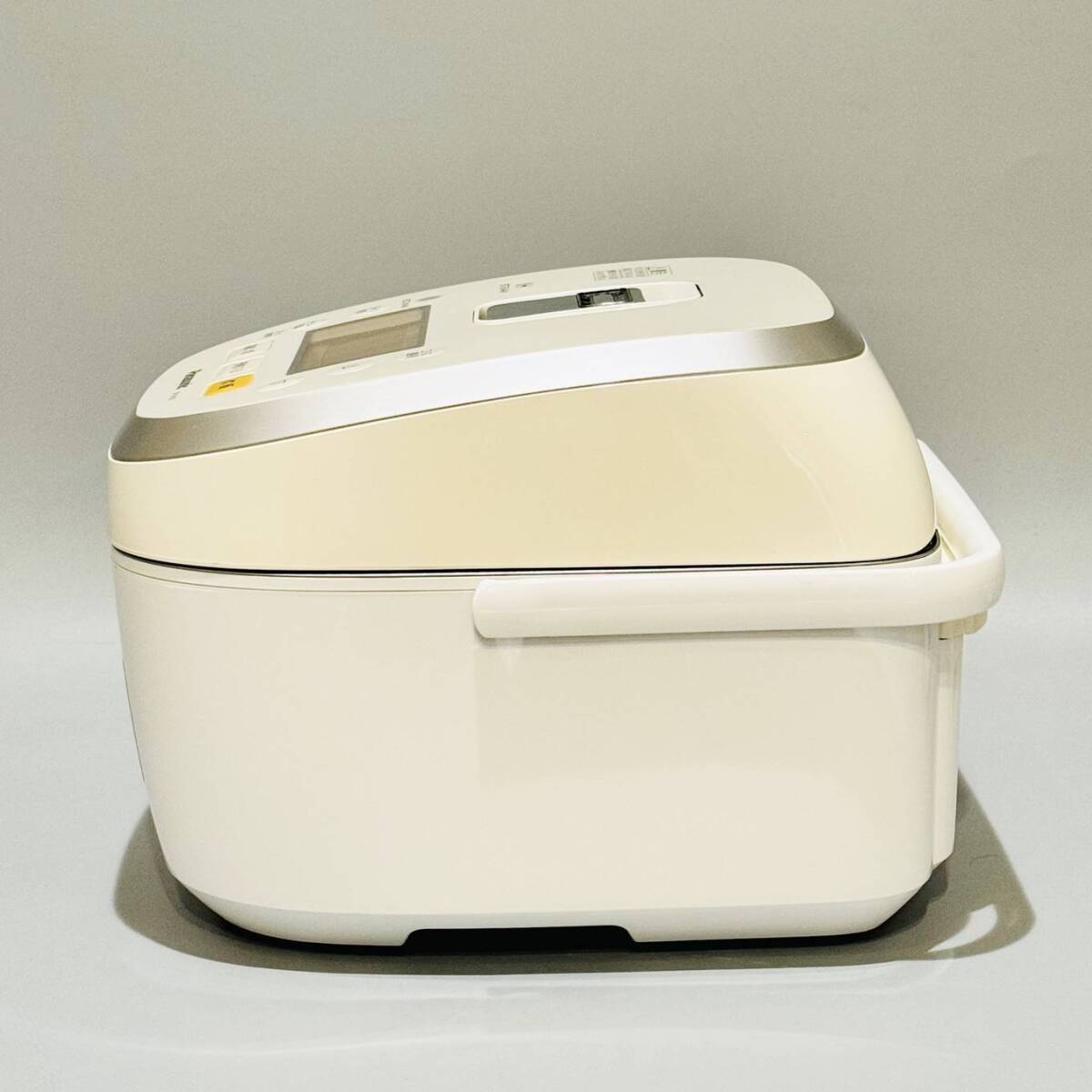 甲HK9975 美品 クリーニング済 動作確認済 2013年製 5.5合炊 パナソニック Panasonic スチームIHジャー炊飯器 SR-SH103 ホワイトの画像6