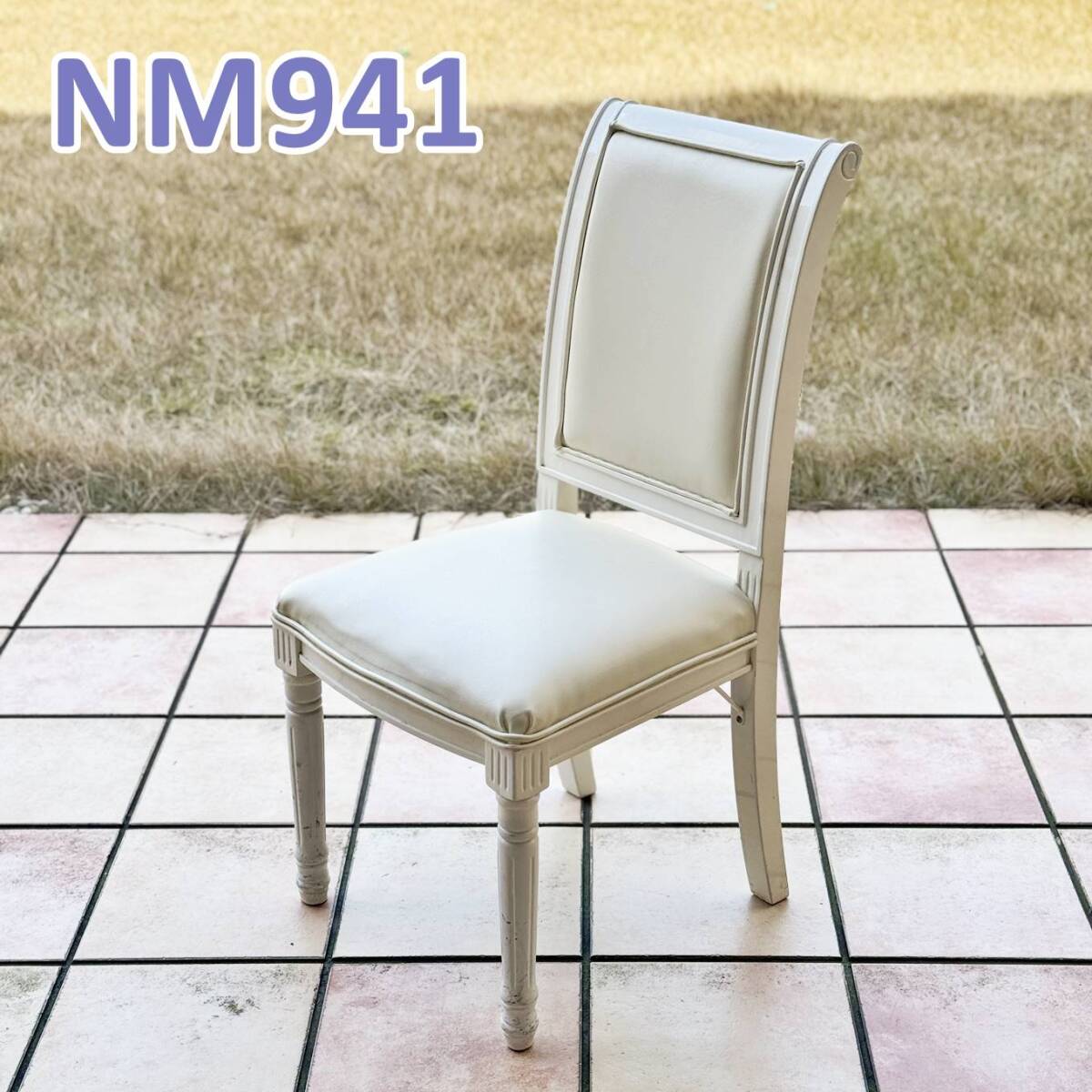 甲NM941　【在庫多数あり】　木製フレーム　合皮レザー　アンティーク調　ロココ調　ホワイト　白色　椅子　スツール　ダイニングチェア_画像1