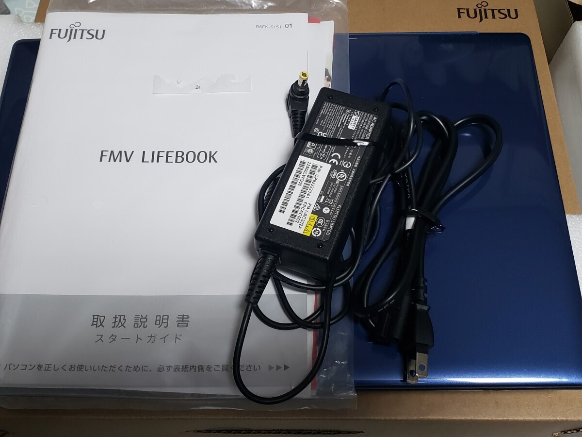 FMV LIFEBOOK AH51/F3 富士通 ノートPC Ryzen7 5700Uの画像1