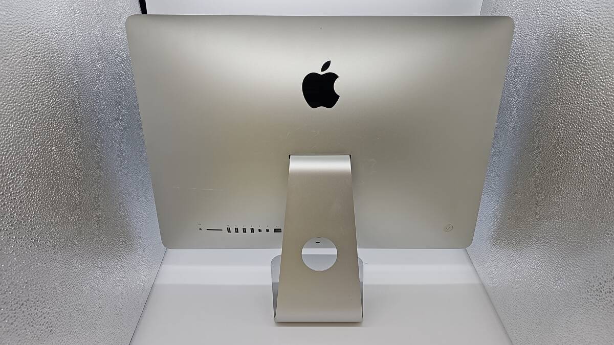 K1130★ Apple iMac 21.5インチ A1418 箱 キーボード トラックパッド 付き Core i5 Retina 4K 1TB 中古品 通電確認済 ジャンク品の画像3