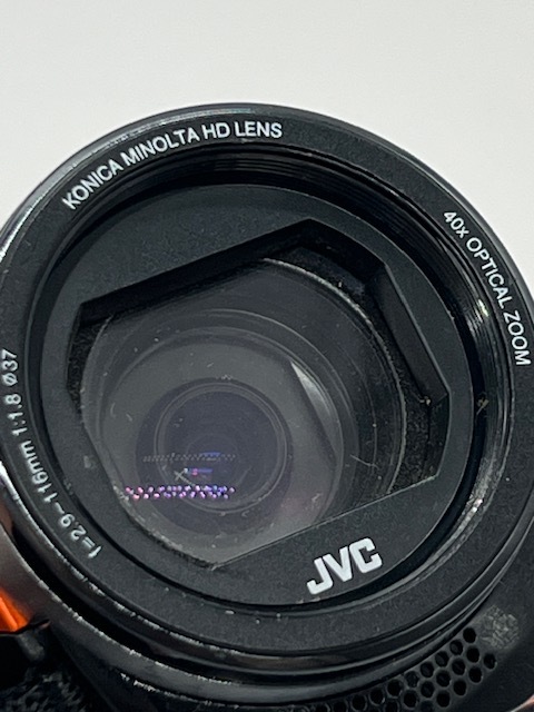 K1048■ JVC ケンウッド Evrio R エブリオ ビデオカメラ GZ-RX600-D 2016年製 充電ケーブル付 ハイビジョン メモリームービー オレンジ ■の画像2
