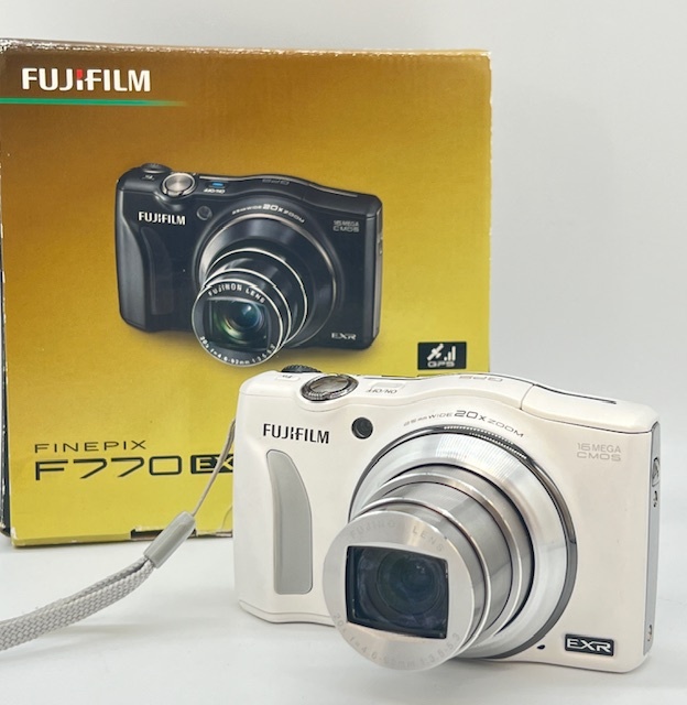 K1305■【動作品】 FUJIFILM FINEPIX フジフィルム ファインピックス F770EXR コンパクト デジタルカメラ コンデジ ホワイト 箱 充電器付 の画像1