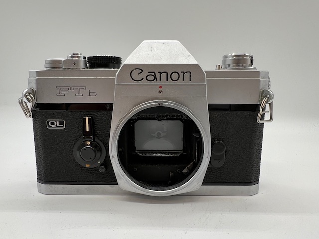 K917.918▽ Canon FTb QL FD 50mm F1.8 S.C. TOSHIBA QCC-2500 キヤノン MF 一眼レフ 単焦点レンズ 35ｍｍフィルムカメラ ストロボ_画像8