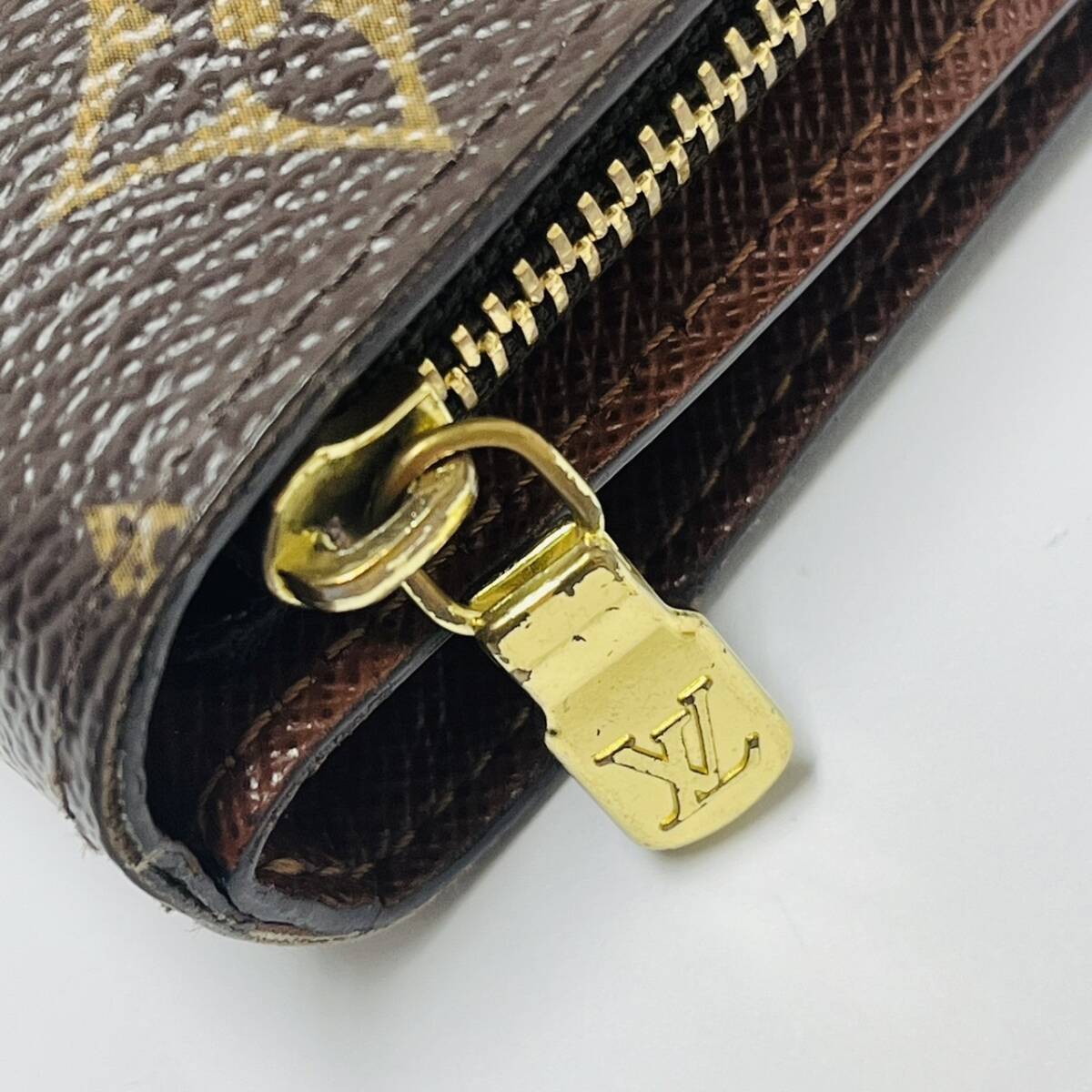 15704/ LOUIS VUITTON ルイヴィトン LV モノグラム 折り財布の画像4