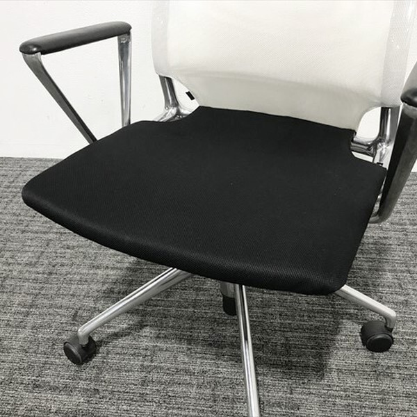 Vitra ヴィトラ メダチェア オフィスチェア 41700500 ブラック 中古 IO-865372B_画像4