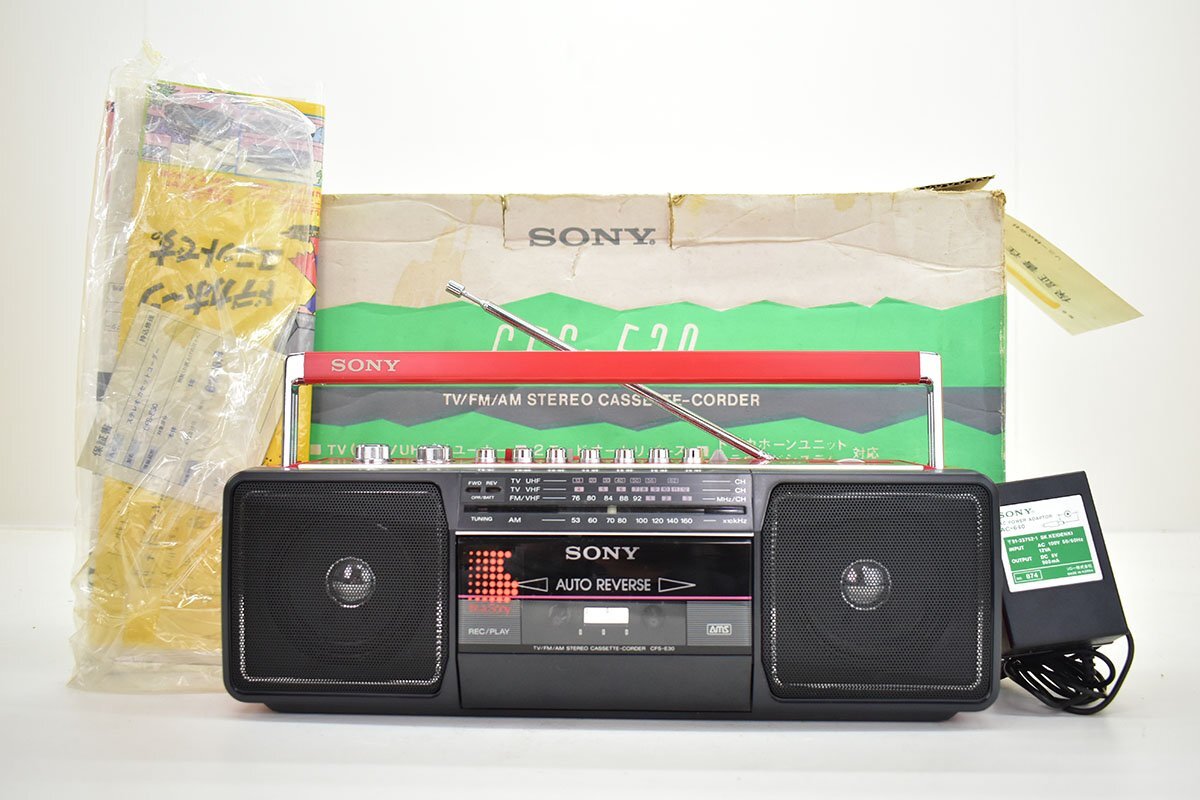 SONY CFS-E30 ラジカセ 元箱付 再生OK[ソニー][ラジオカセットレコーダー][RADIO CASSETTE RECORDER][昭和レトロ][当時物][k1]19Mの画像1