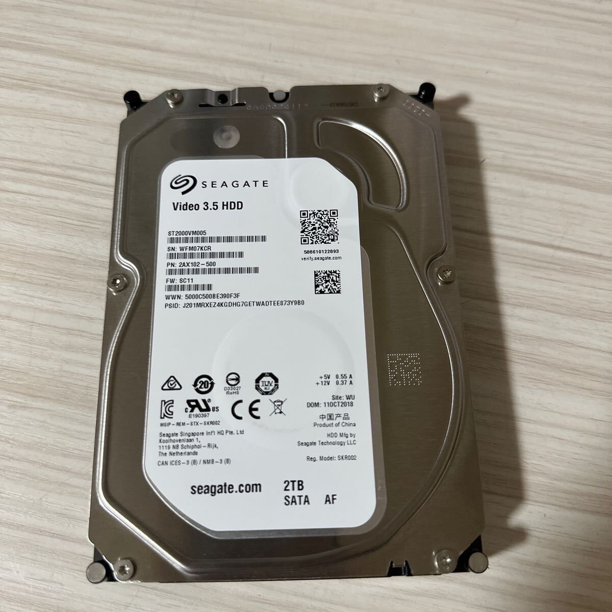 X59:(動作保証/使用0時間/AVコマンド対応）Seagate ST2000VM005-2AX102 3.5インチHDD 2TB SATA _画像1