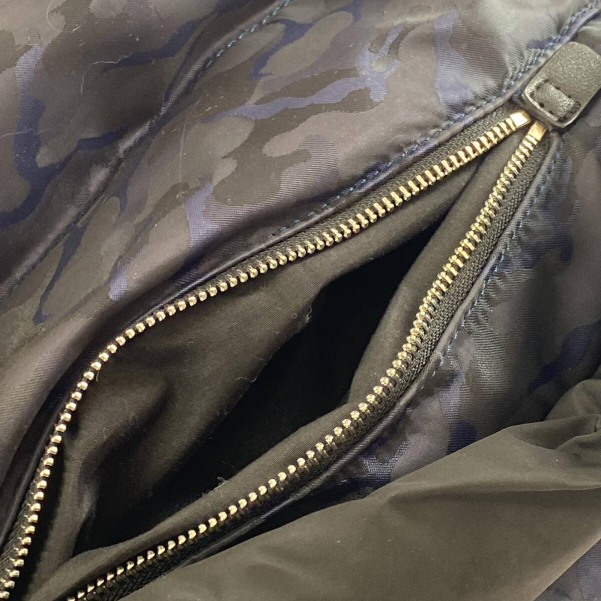 INDIVI Indivi 2WAY camouflage pattern shoulder bag / navy × black lady's 