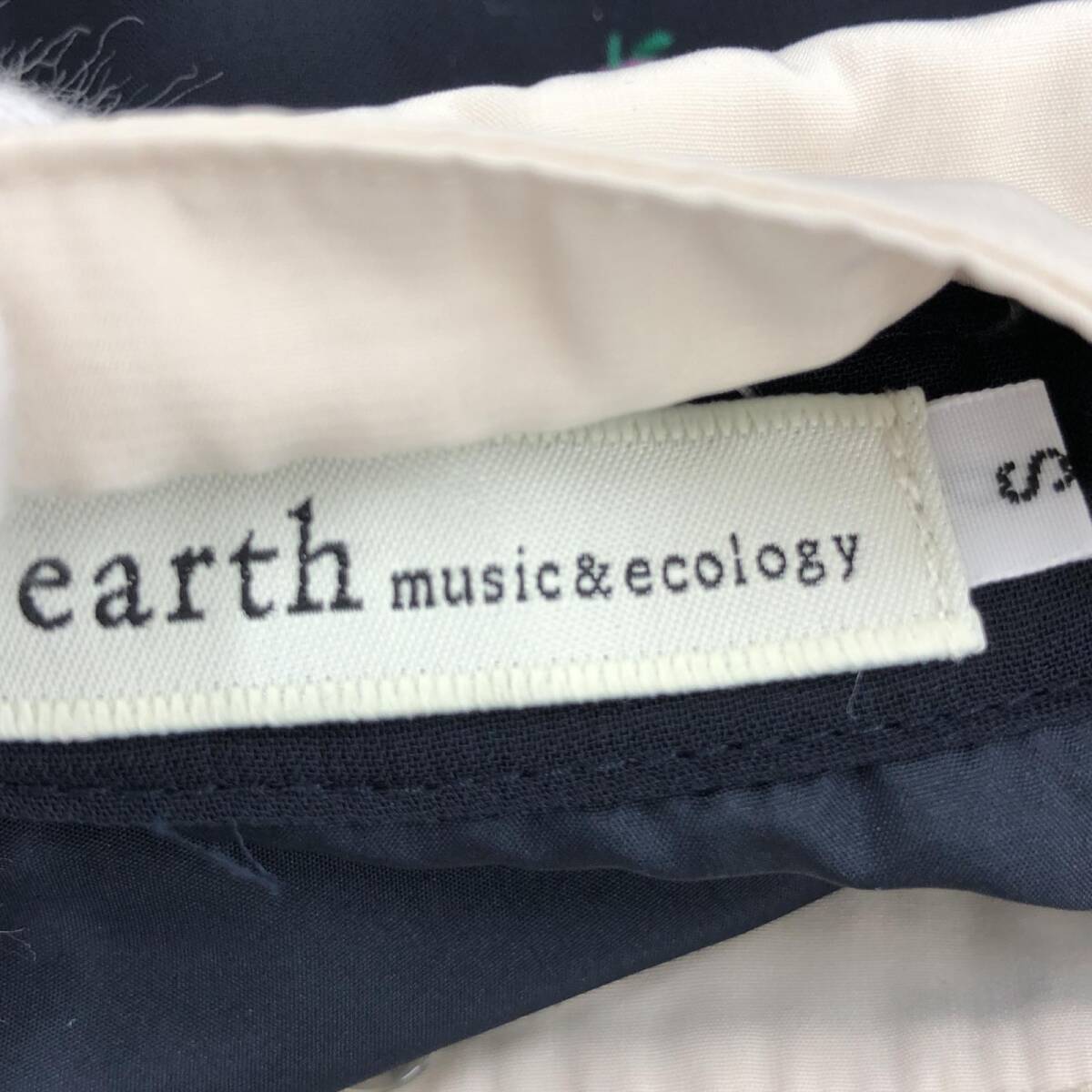earth music&ecology アースミュージックアンドエコロジー 総柄 ベルト付き ワンピース sizeS/紺 レディース_画像8