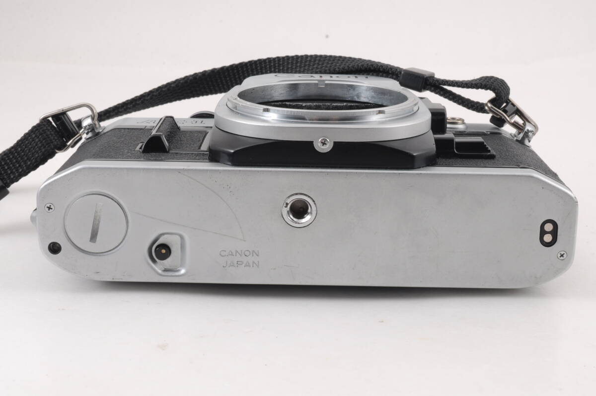 シャッター鳴き無し 動作品 キャノン Canon AE-1 ボディ シルバー MF 一眼レフ フィルムカメラ 管K6554_画像6