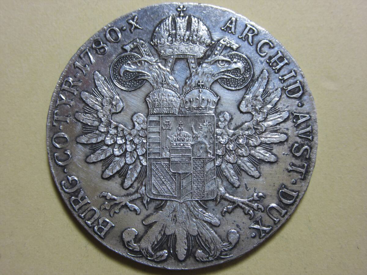 ３、オーストリア M・THERESIA ターラー銀貨 リストライク １７８０年 ２７，９４ｇの画像5
