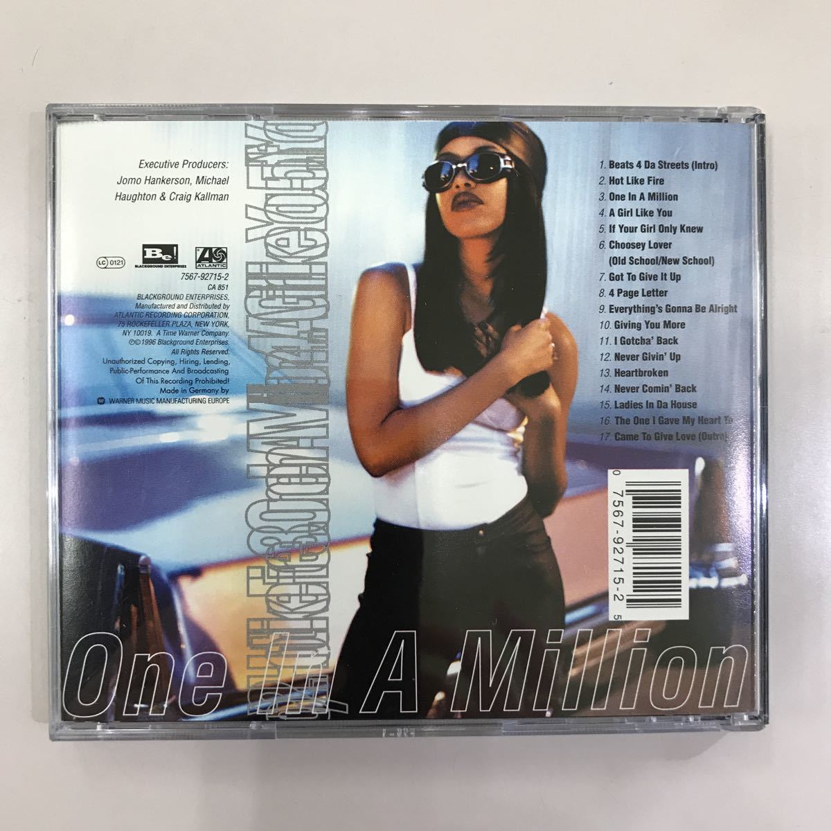 CD 中古☆【洋楽】ONE IN A MILLION 「BLACK GROUND/ATLANTIC_画像2