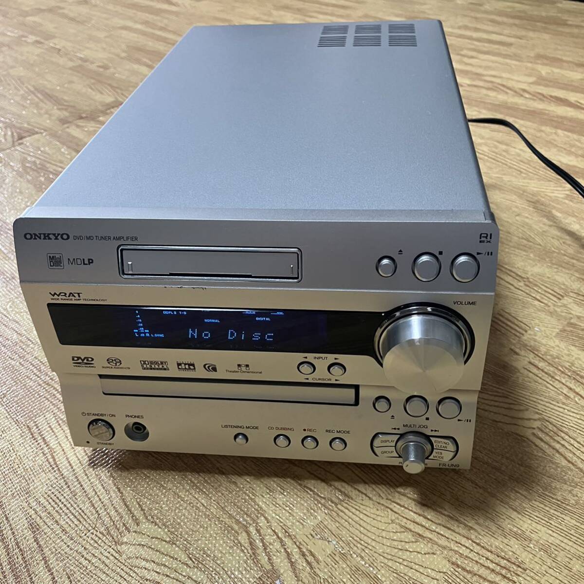 【通電確認済み】ONKYO オンキヨー FR-UN9 ジャンク DVD/MD TUNER AMPLIFIER チューナー アンプ_画像1