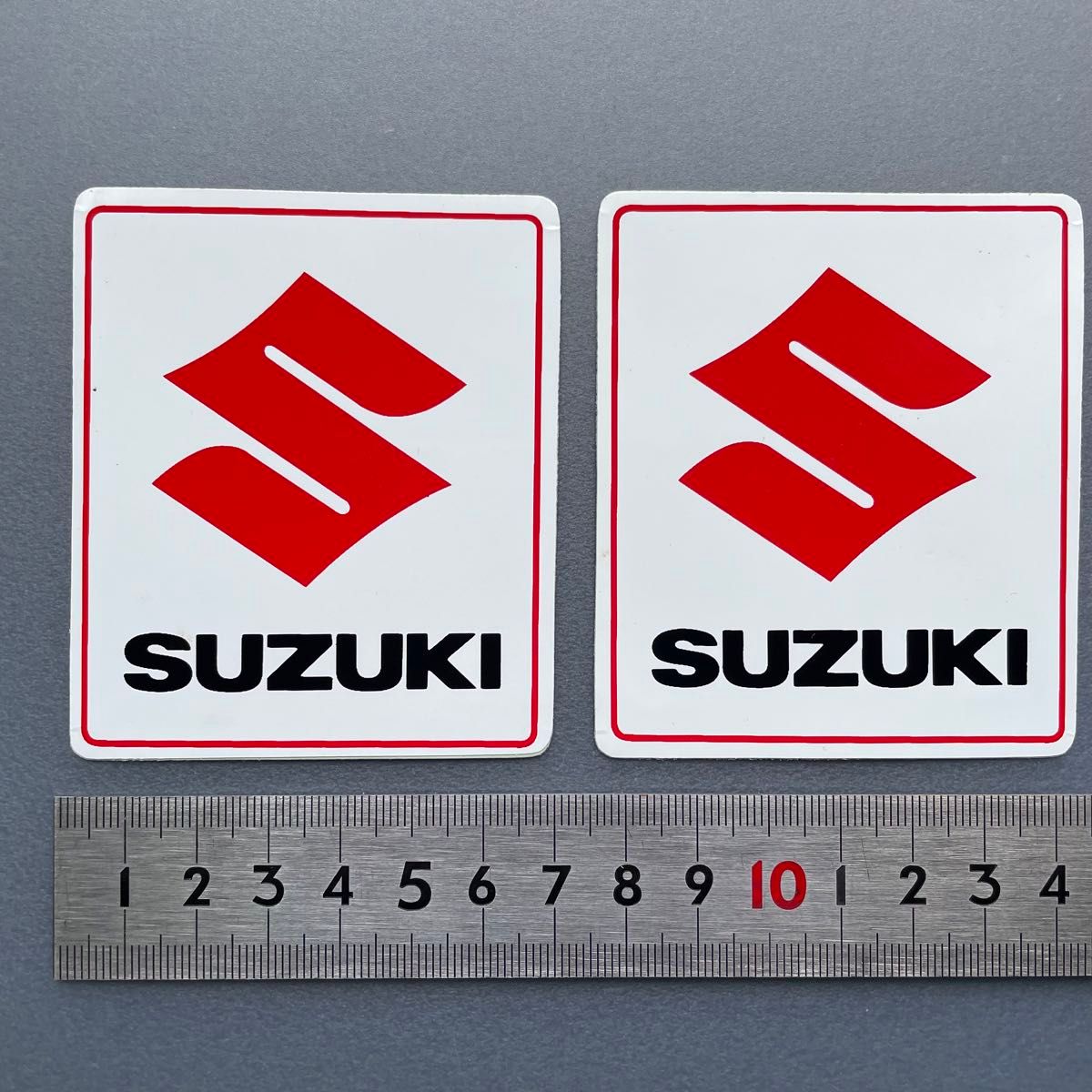 SUZUKI　スズキロゴステッカー２枚　未使用 当時物　1980年代　デッドストックバイクレーシング旧車自動車ビンテージ