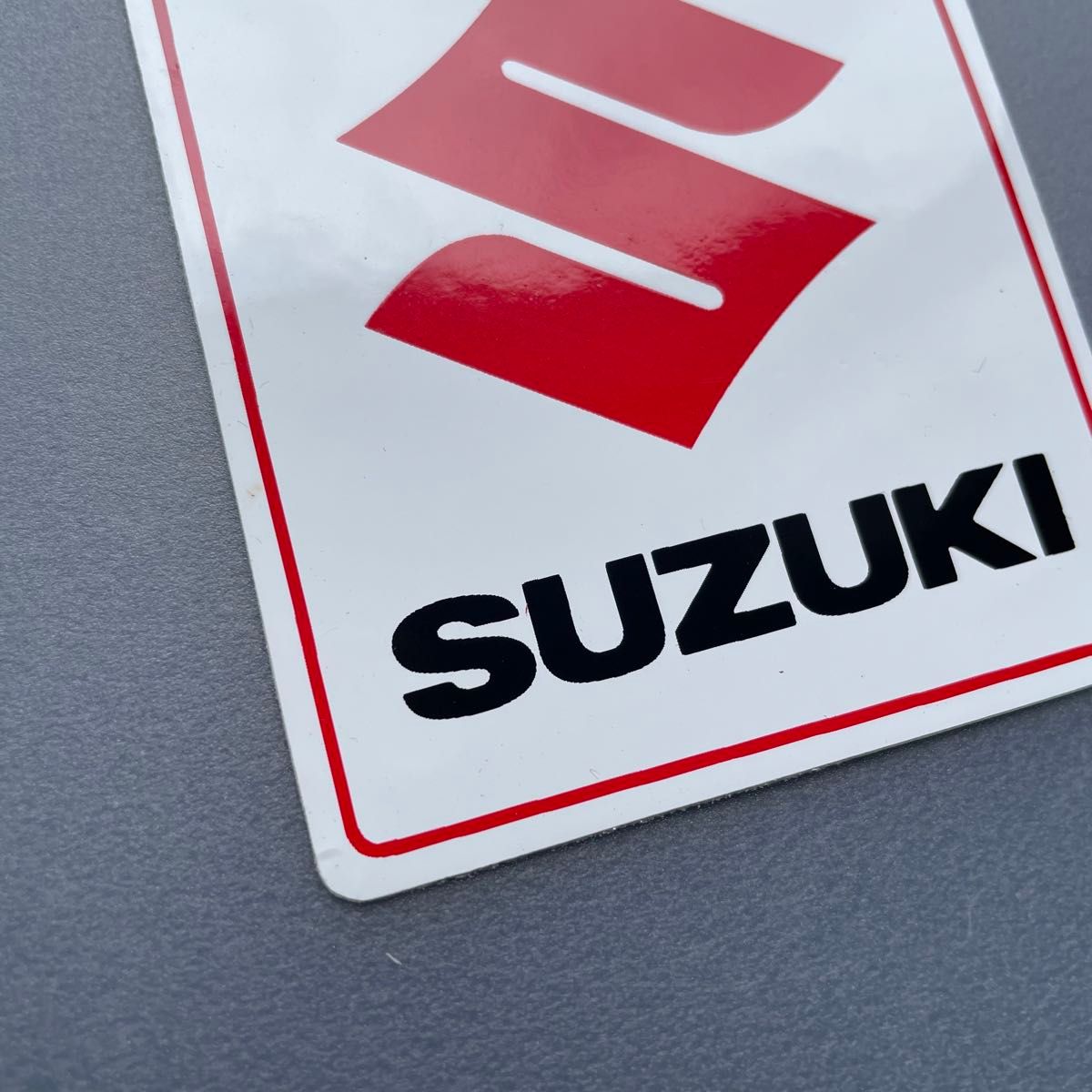 SUZUKI　スズキロゴステッカー２枚　未使用 当時物　1980年代　デッドストックバイクレーシング旧車自動車ビンテージ