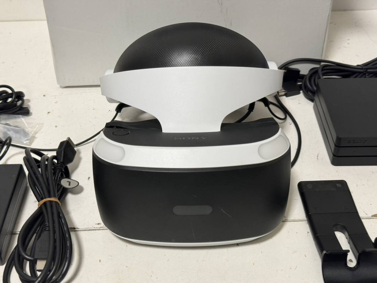 【SONY PS4 PSVR CUH-ZVR2 CUHJ-16003 本体 カメラ プロセッサーユニット ACアダプタ ケーブル】【簡易チェック/通電起動確認済み】の画像6