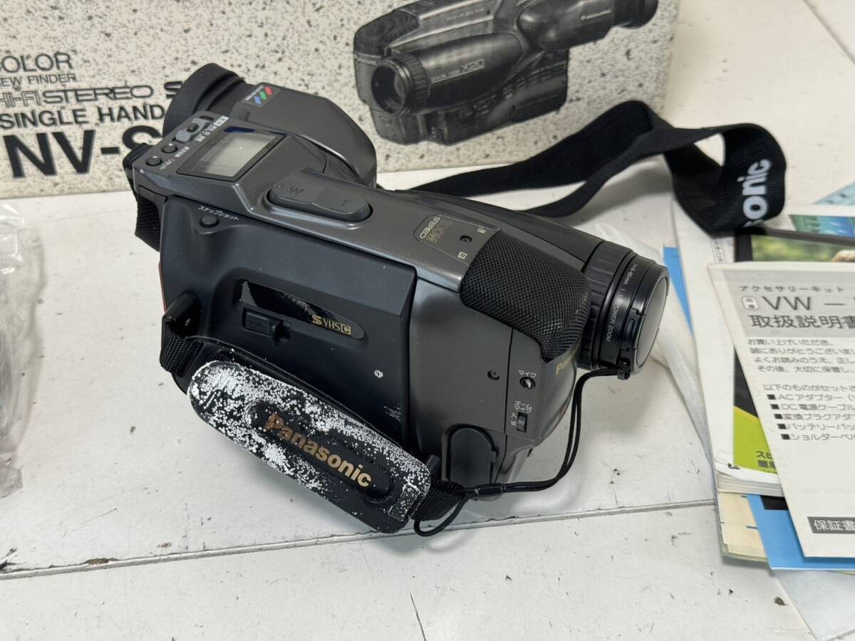 Panasonic NV-S99 本体 8ミリビデオカメラ】 :: Yahoo!Auction Panasonic NV-S99 本体 8ミリビデオカメラ】 :: Yahoo!Auction