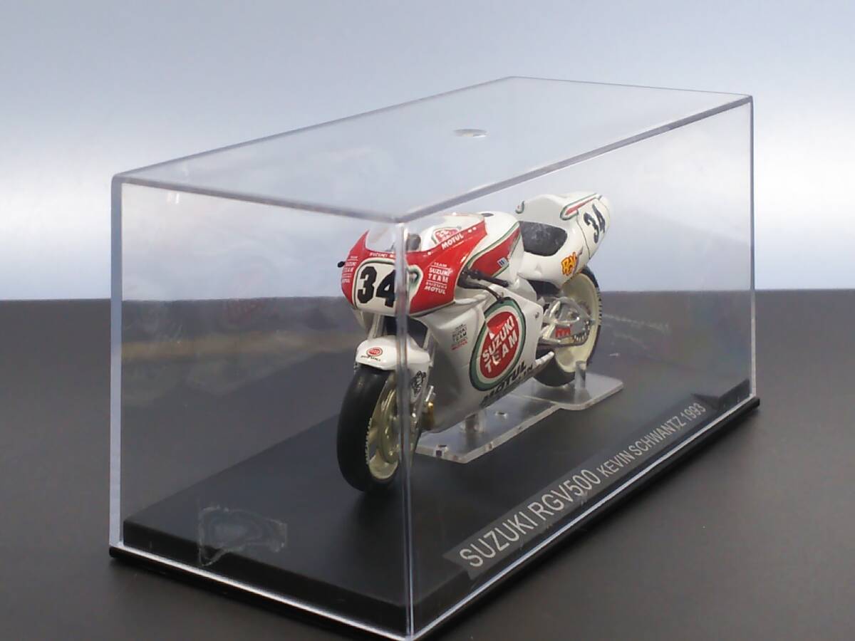 1/24 チャンピオンバイク #3 SUZUKI RGV500 KEVIN SCHWANTZ 1993年 スズキ ケビン シュワンツ 開封済 送料410円 同梱歓迎 追跡可 匿名配送の画像5