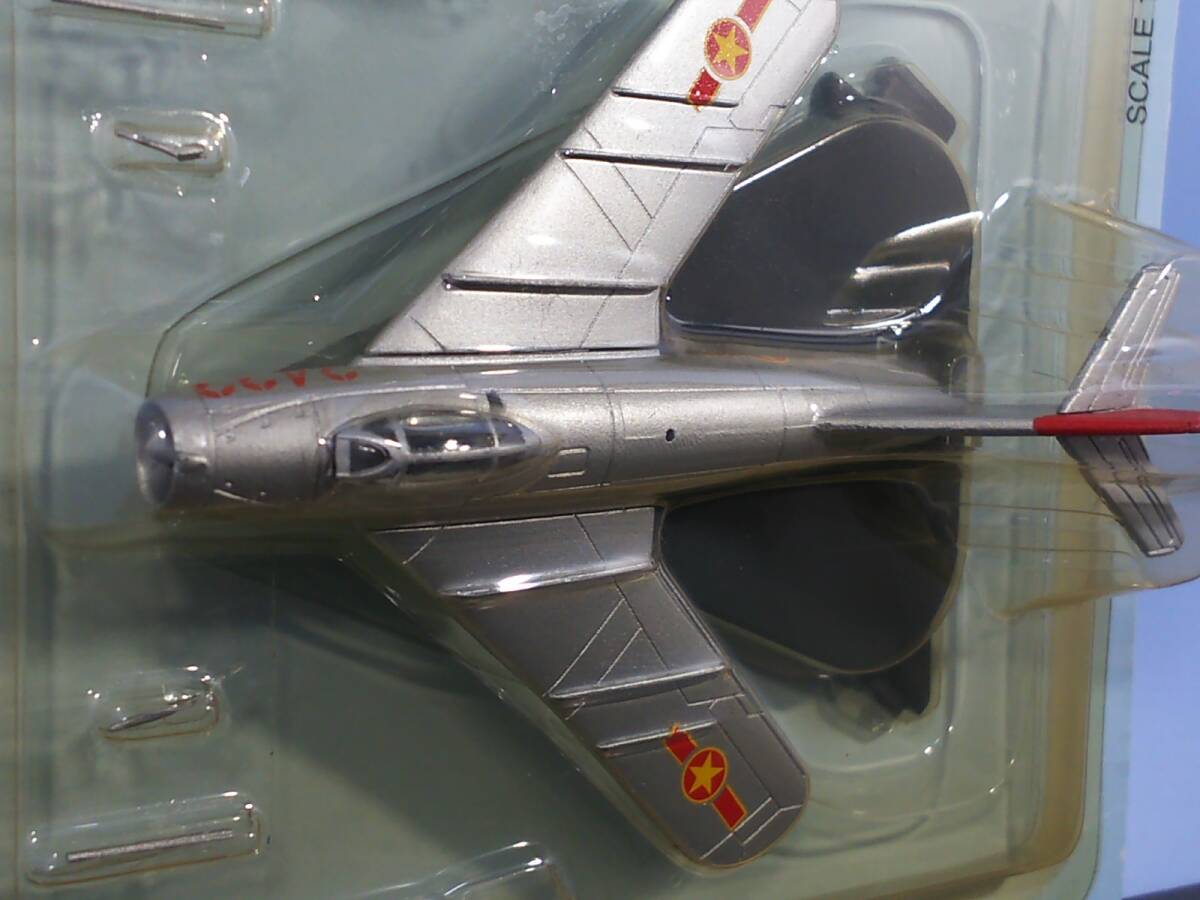 エアコンバット #31 ミコヤン・グレビッチ MiG17 フレスコ Mikoyan-Gurevich MiG-17 Fresco 未開封 送料410円 同梱歓迎 追跡可 匿名配送の画像5