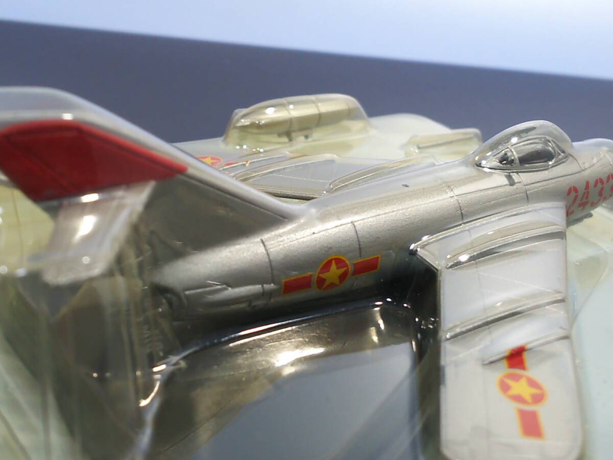 エアコンバット #31 ミコヤン・グレビッチ MiG17 フレスコ Mikoyan-Gurevich MiG-17 Fresco 未開封 送料410円 同梱歓迎 追跡可 匿名配送の画像8