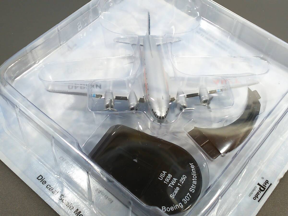  world. aircraft unopened #4bo- wing 307 Strato liner . shaku 1:250 TWA 1938 USA Dell Prado postage 410 jpy including in a package welcome pursuit possibility anonymity delivery 
