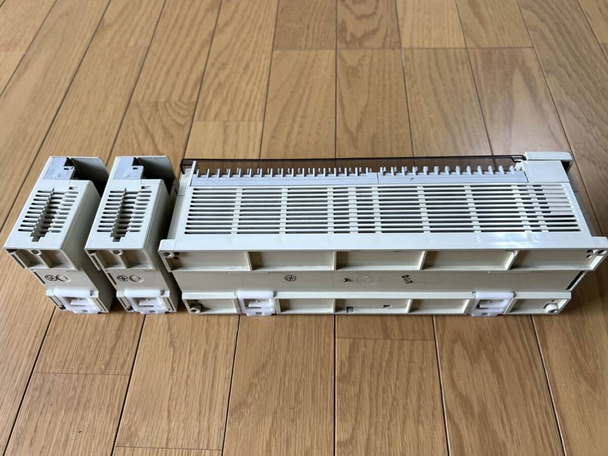 Mitsubishi 三菱電機　PLC シーケンサ　FX2N-80MR FX2N-16EYR FX2N-16EX 3点セット。_画像3