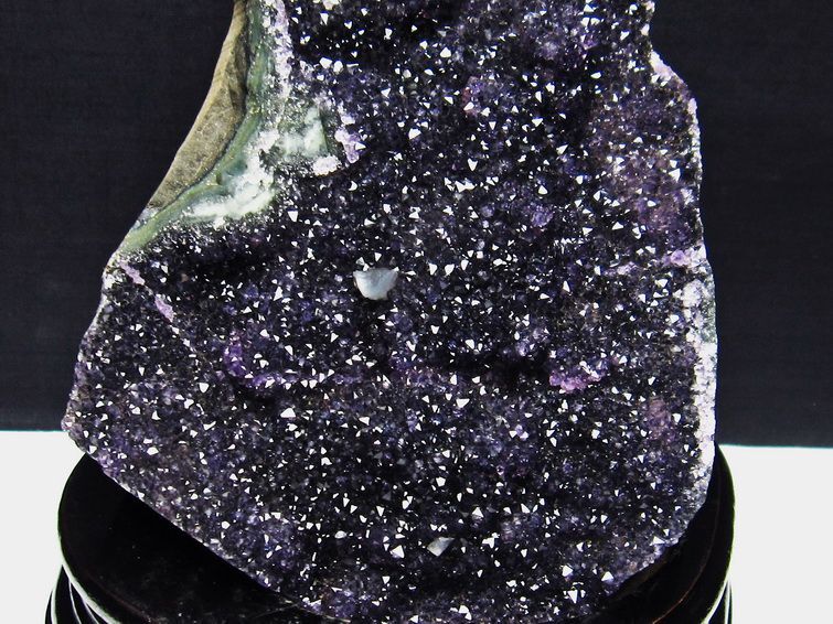 1.8Kg アメジスト 原石 クラスター ウルグアイ産 アメシスト 紫水晶 置物 台座付属 花型 一点物 送料無料 182-5931_画像3