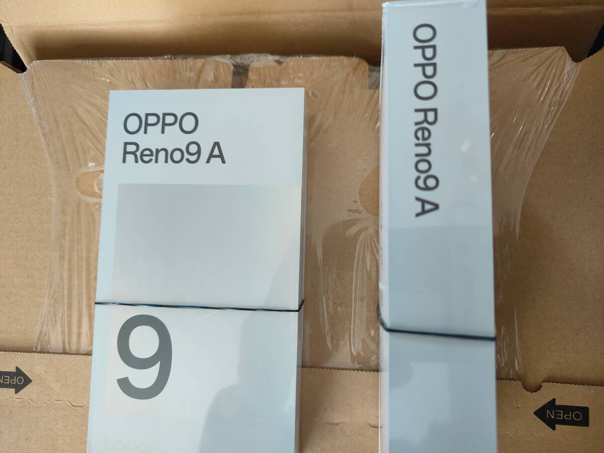 Reno9 A 6.4インチ メモリー8GB ストレージ128GB 2色セット ワイモバイルの画像1