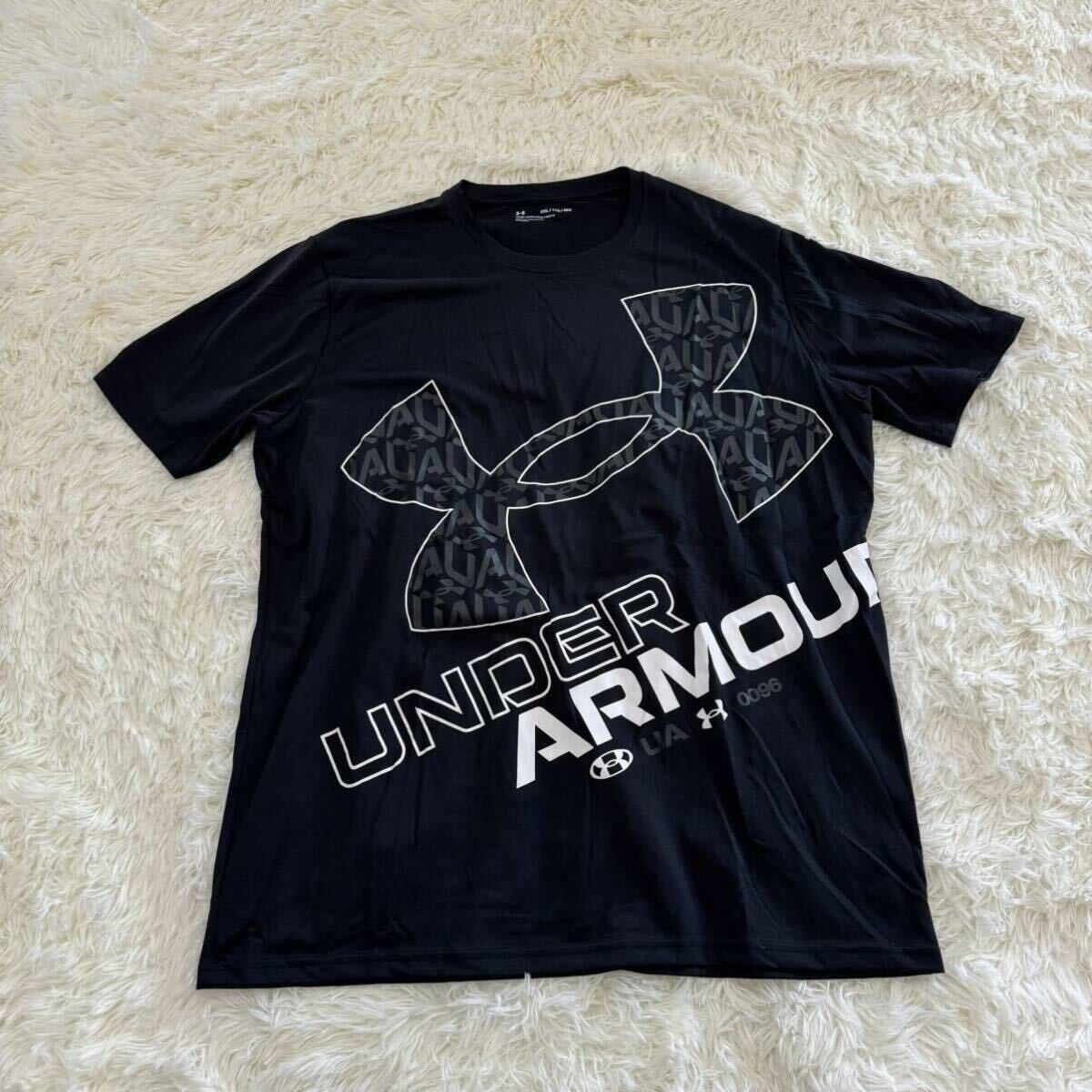 UNDER ARMOUR　アンダーアーマー　半袖Tシャツ　4枚セット　2XL　Tシャツ　ブラック　黒　XXL　Tシャツ　ヒートギア　HEATGEAR