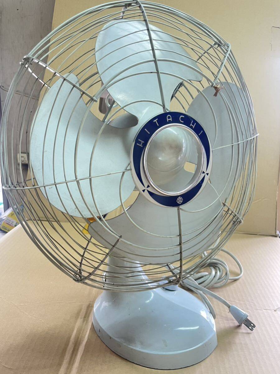  a little beautiful goods * Hitachi electric fan 30CM(121N) A.C. DESK FAN M-6033C retro antique operation is unconfirmed. junk 
