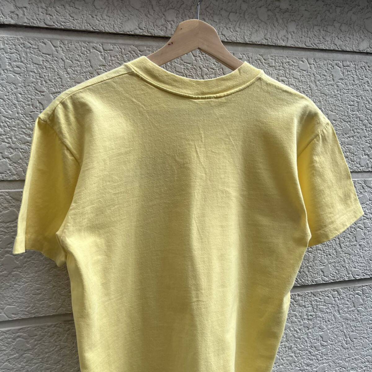 80s 90s USA製 黄色 刺繍 ワンポイント 半袖Tシャツ イエロー Stedman ステッドマン アメリカ製 古着 vintage ヴィンテージ Mサイズ_画像5