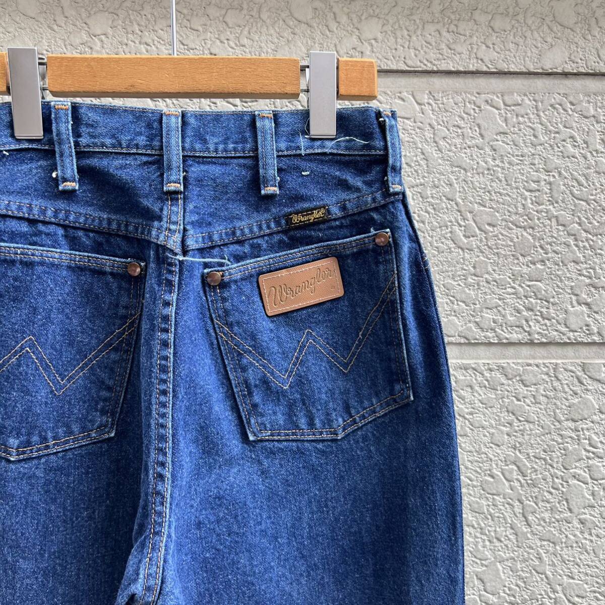 80s USA製 ラングラー デニムパンツ ブルーデニム ジーンズ Wrangler アメリカ製 古着 vintage ヴィンテージ ブロークンデニム 13MWZ_画像1