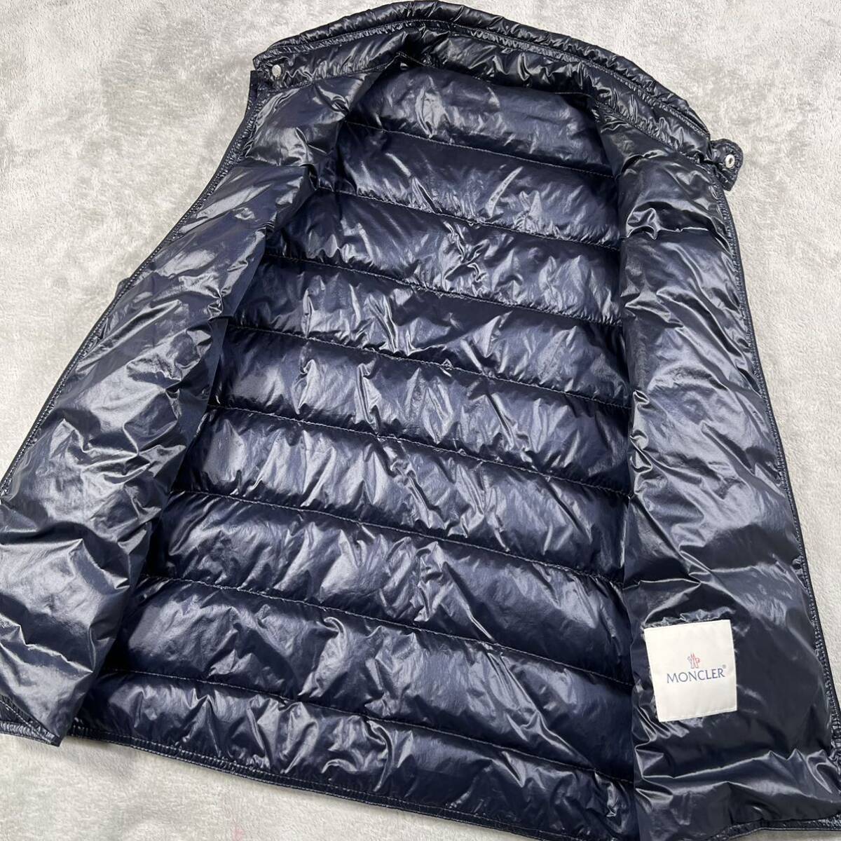 1円〜 MONCLER GUI GILET モンクレール ダウンベスト ネイビー 4サイズ 7309の画像3