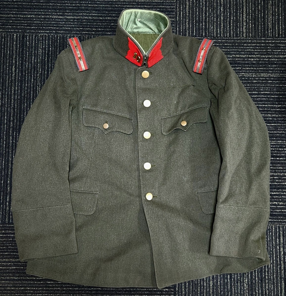 昭五式将校軍衣袴　上下完全揃　美品　日本陸軍服軍刀軍服 旧日本陸軍 旧日本軍 陸軍 上下セット 大日本帝国 軍袴 _画像2