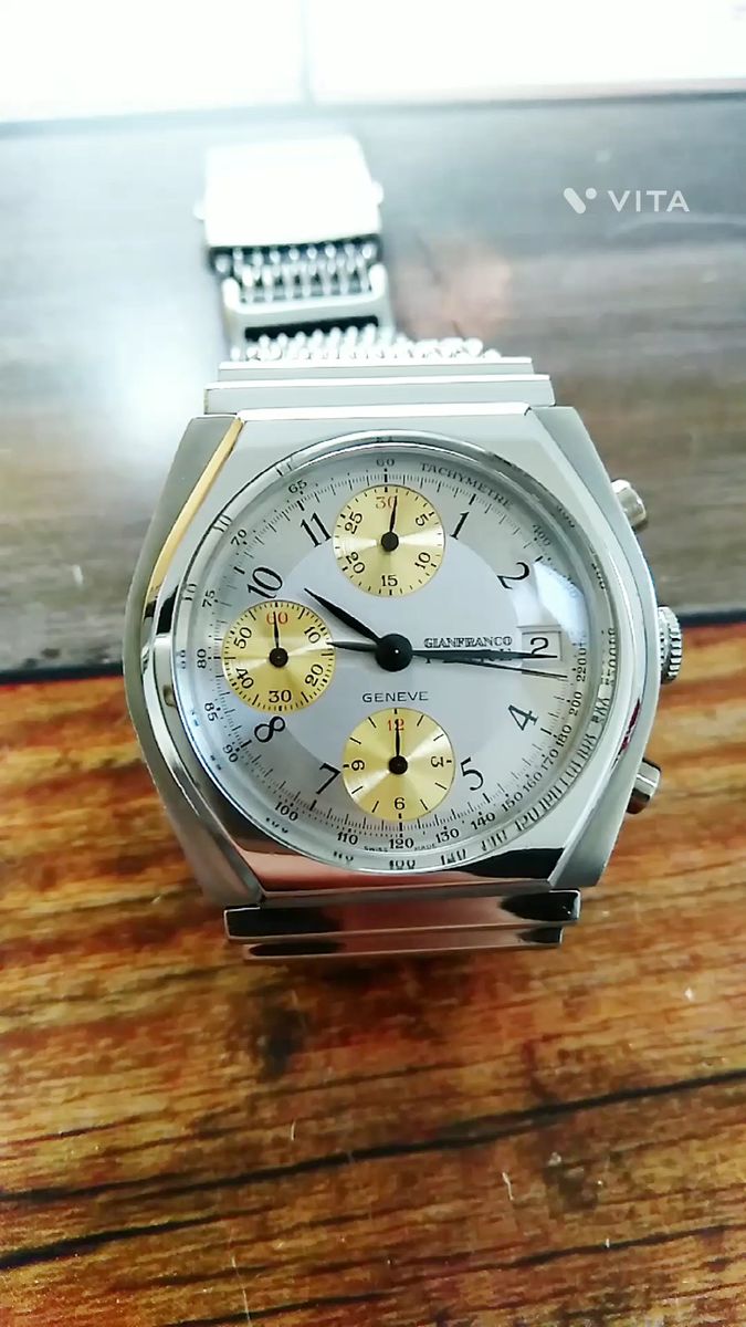【匿名配送】希少品 GIANFRANCO FERRE クロノグラフ 手巻き ETA7760 スイス製 機械式時計 自動巻き 