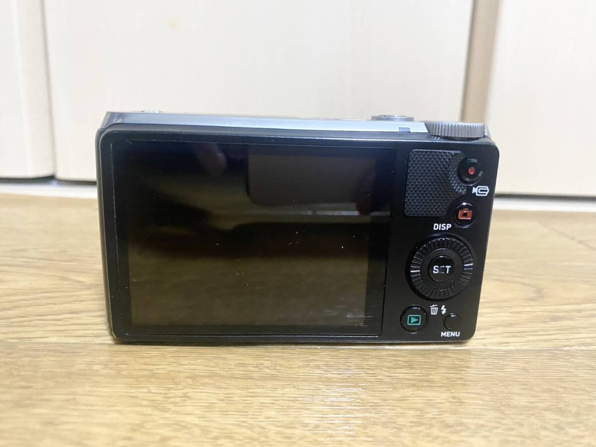 【used品】CASIO EXILIM HS EX-ZR700 デジタルカメラ デジカメ バッテリー付属_画像5